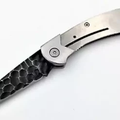 * CNC Produced Wolverine Textured Pattern Liner Lock Folder
